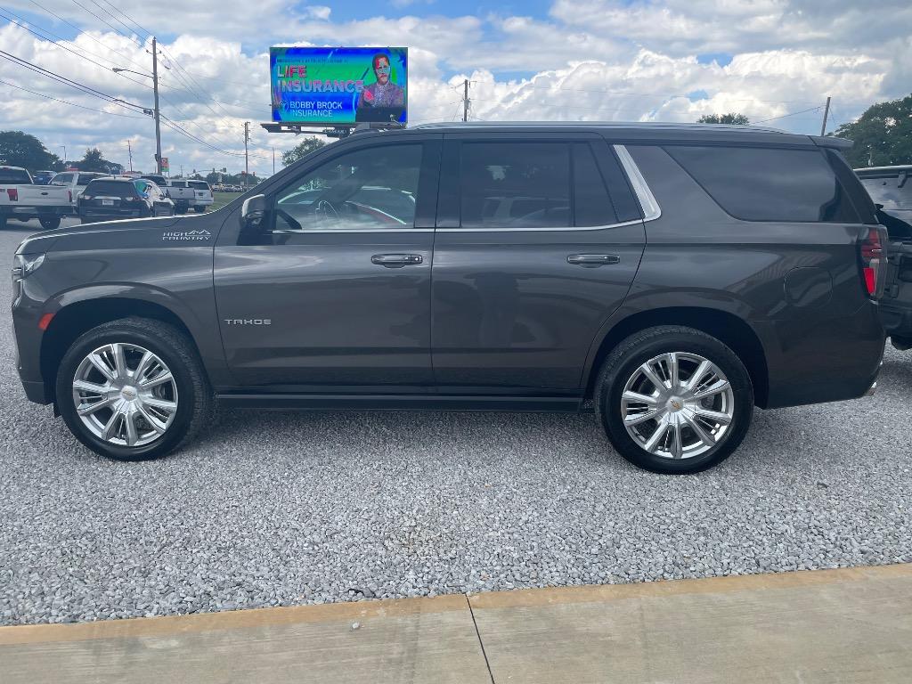 2021 Chevrolet Tahoe High Country's photo