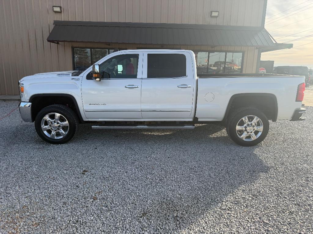 2019 GMC Sierra 2500HD SLT's photo