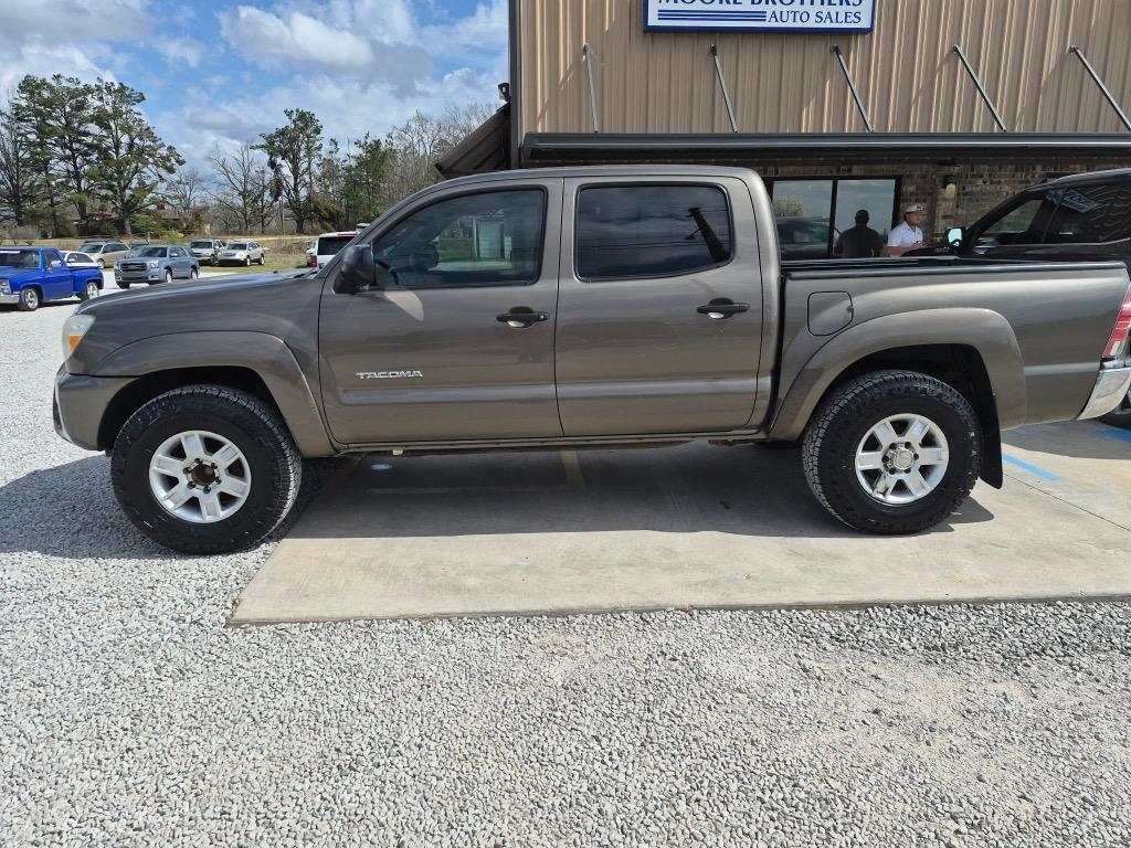 2013 Toyota Tacoma PreRunner Double Cab V6 AT's photo