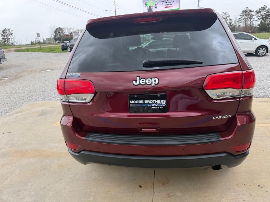 2017 Jeep Grand Cherokee Laredo E - Photo 6