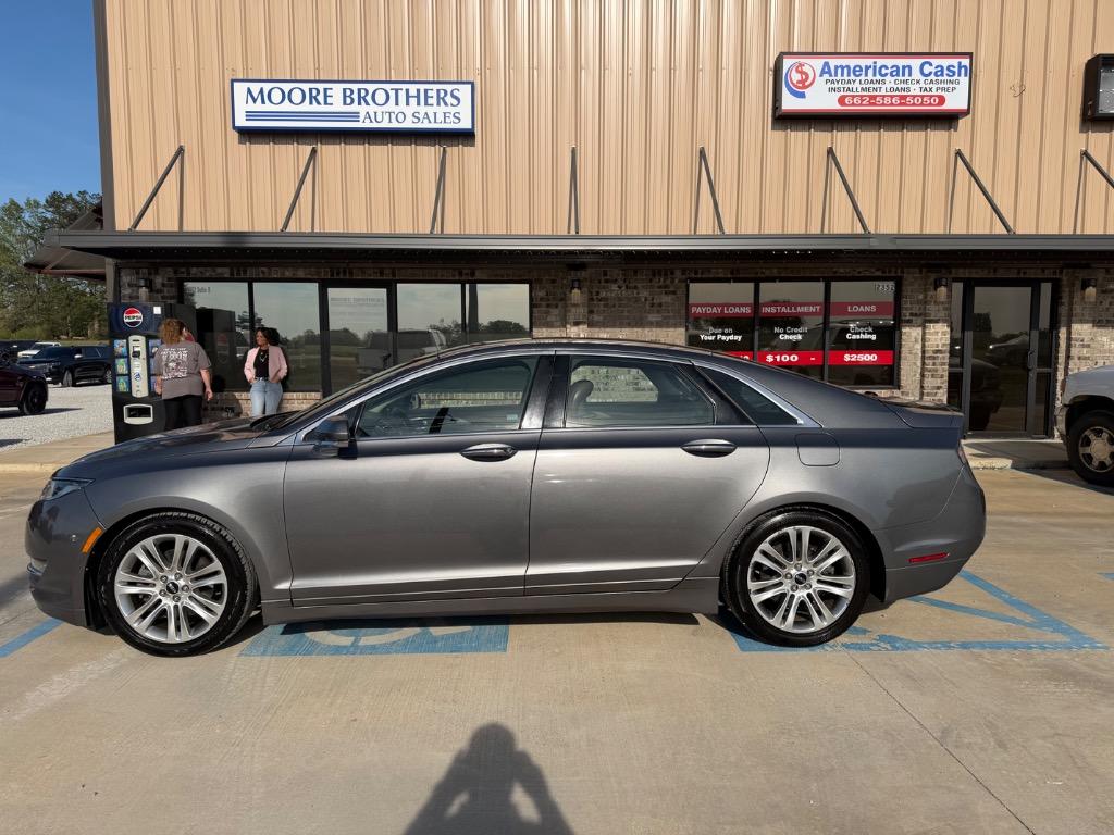 2014 Lincoln MKZ Base