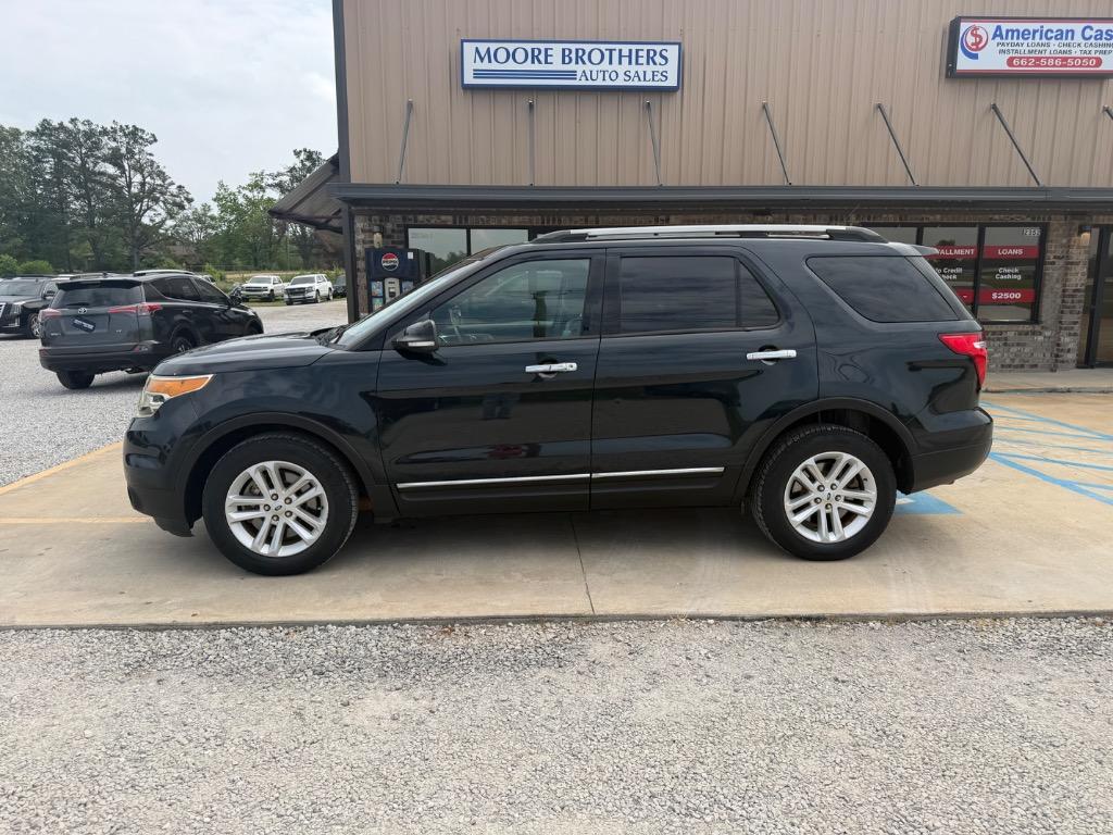 2015 Ford Explorer XLT's photo