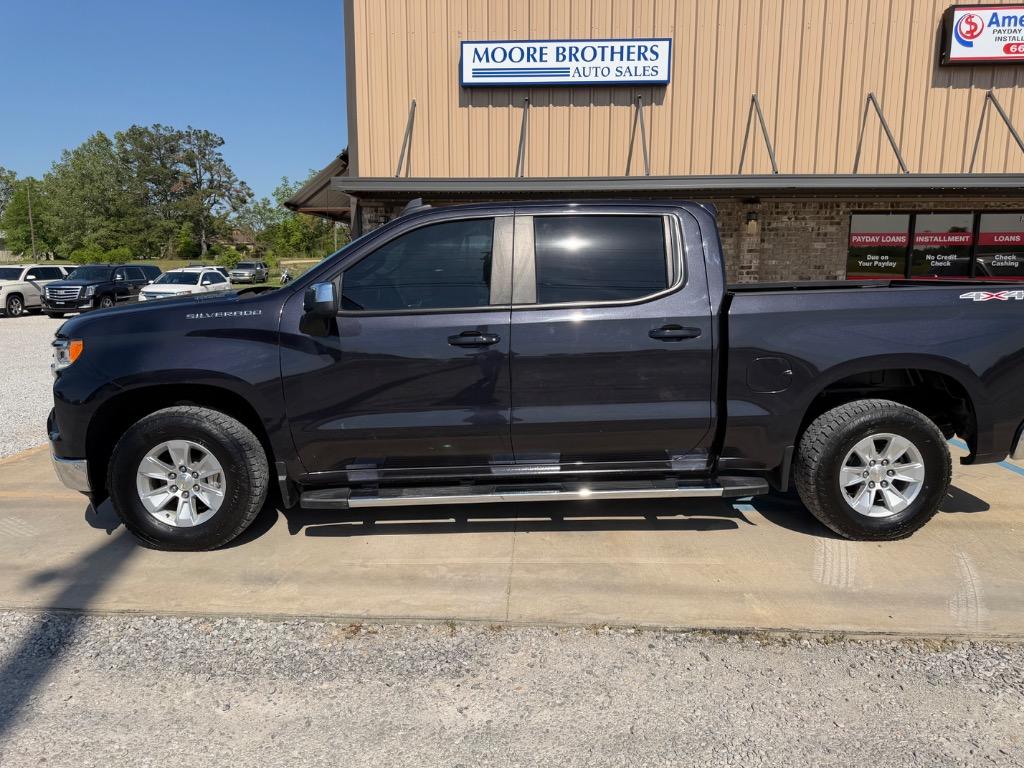 2023 Chevrolet Silverado 1500 LT 4X4 Crew Cab Short Box's photo