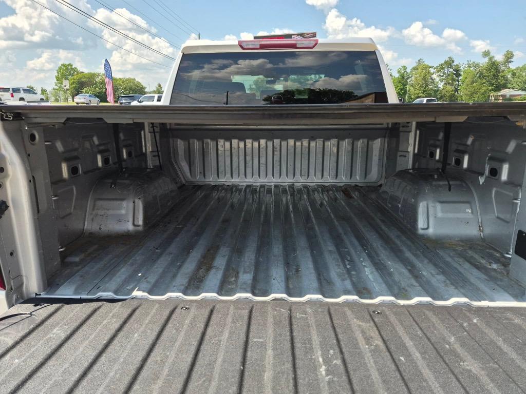 2019 Chevrolet Silverado 1500 LT - Photo 9